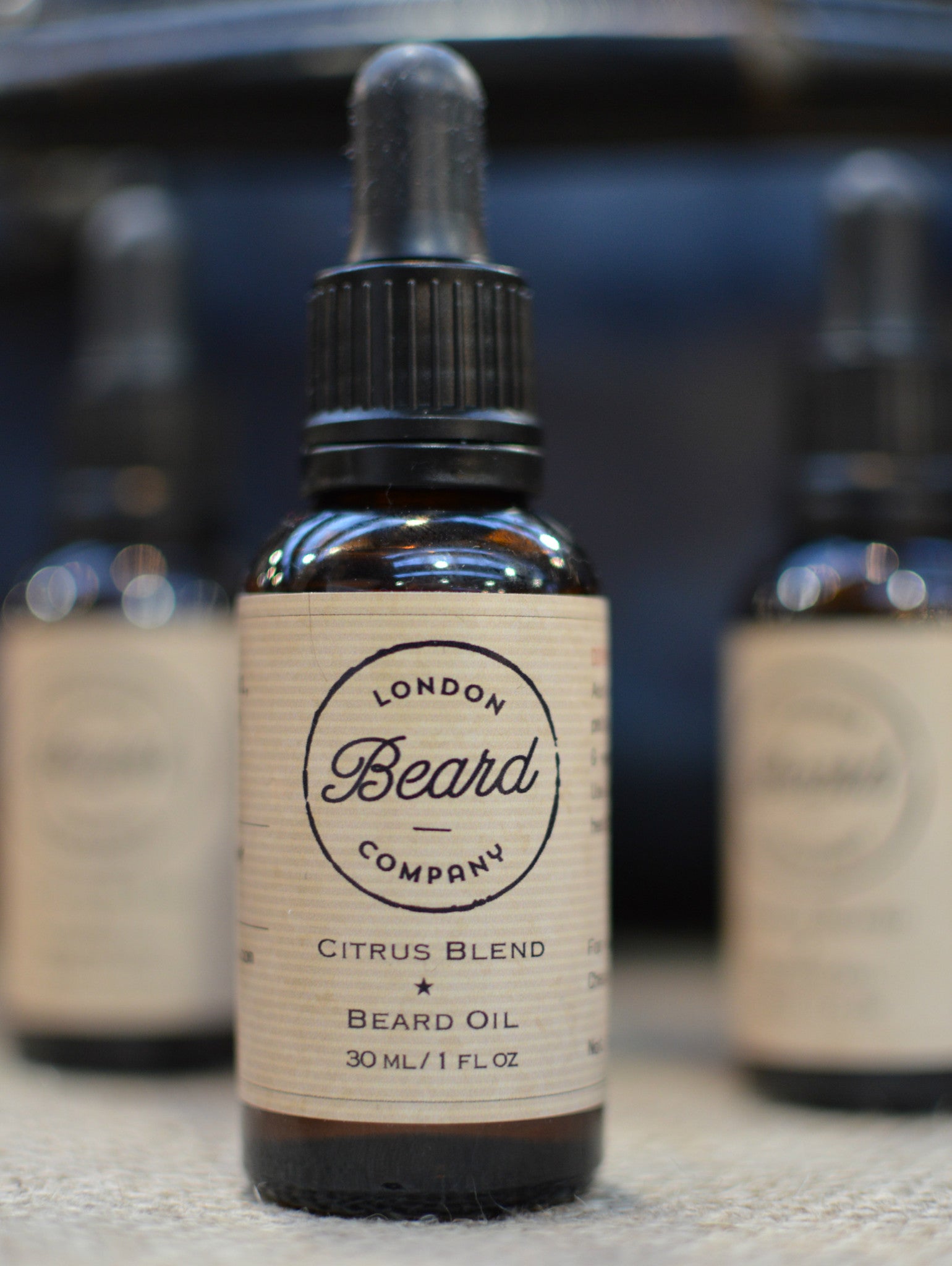 Citrus Blend Beard Oil - London Beard Company
 - 3